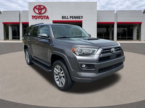 Used 2022 Toyota 4Runner TRD Sport w/ Technology Package AWD/4WD image 8