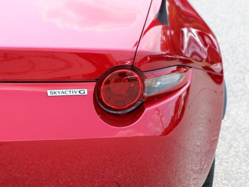 Used 2023 MAZDA MX-5 Miata Sport RWD image 7