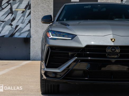 Used 2024 Lamborghini Urus S AWD/4WD image 5