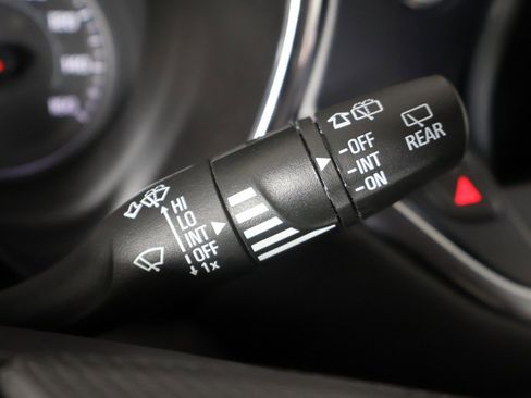 Used 2024 Chevrolet Blazer LT w/ Convenience Package image 38