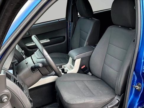 Used 2012 Ford Escape XLT AWD/4WD image 18