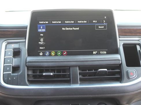 Used 2021 Chevrolet Suburban High Country RWD image 17