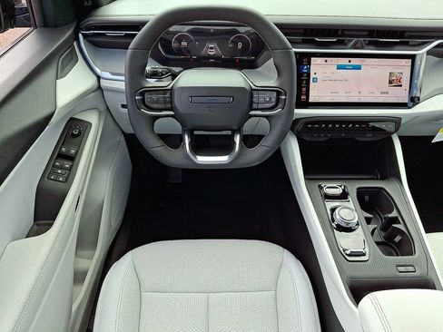 New 2026 Jeep Cherokee Laredo AWD/4WD image 8