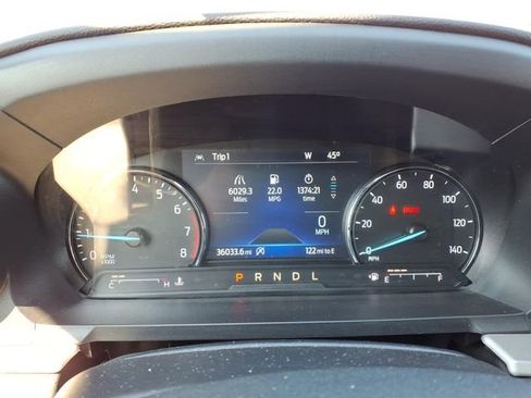 Used 2023 Ford Explorer XLT w/ Equipment Group 202A image 18