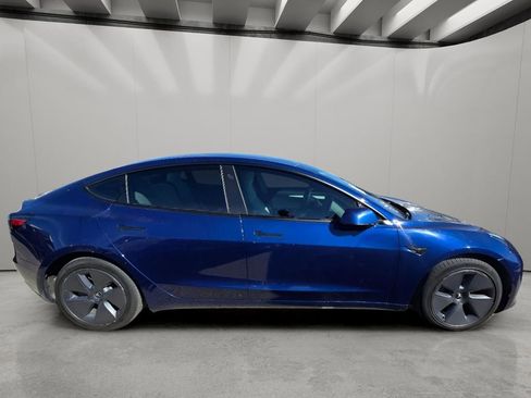 Used 2022 Tesla Model 3 Long Range image 11