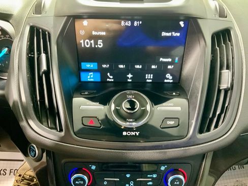 Used 2017 Ford Escape Titanium AWD/4WD image 23