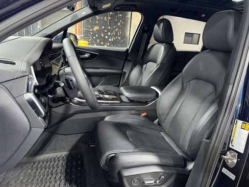 Used 2025 Audi Q7 3.0T Prestige w/ Prestige Package image 15