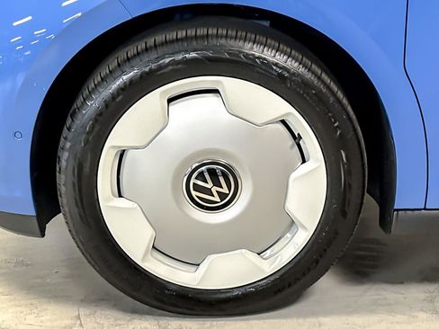 New 2025 Volkswagen ID. Buzz 1st Edition image 26