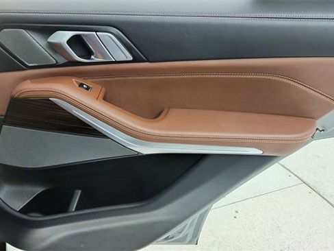 Used 2026 BMW X5 sDrive40i image 27