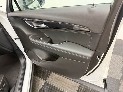 Used 2023 Buick Envision Essence w/ Sport Touring Package AWD/4WD image 37