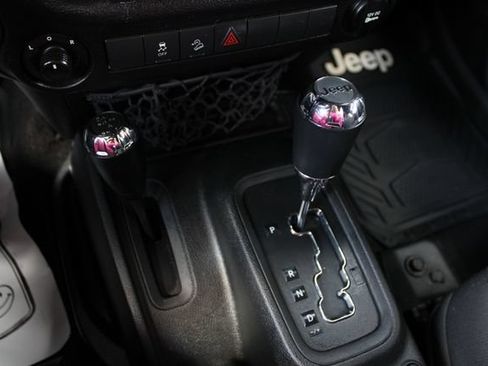 Used 2017 Jeep Wrangler Unlimited Sport w/ Quick Order Package 24S AWD/4WD image 14