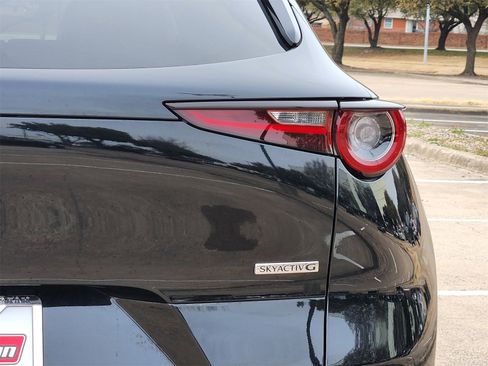 Used 2025 MAZDA CX-30 AWD 2.5 S w/ Preferred Package image 16