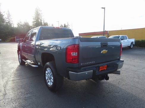 Used 2014 Chevrolet Silverado 3500 LTZ w/ LTZ Plus Package image 5