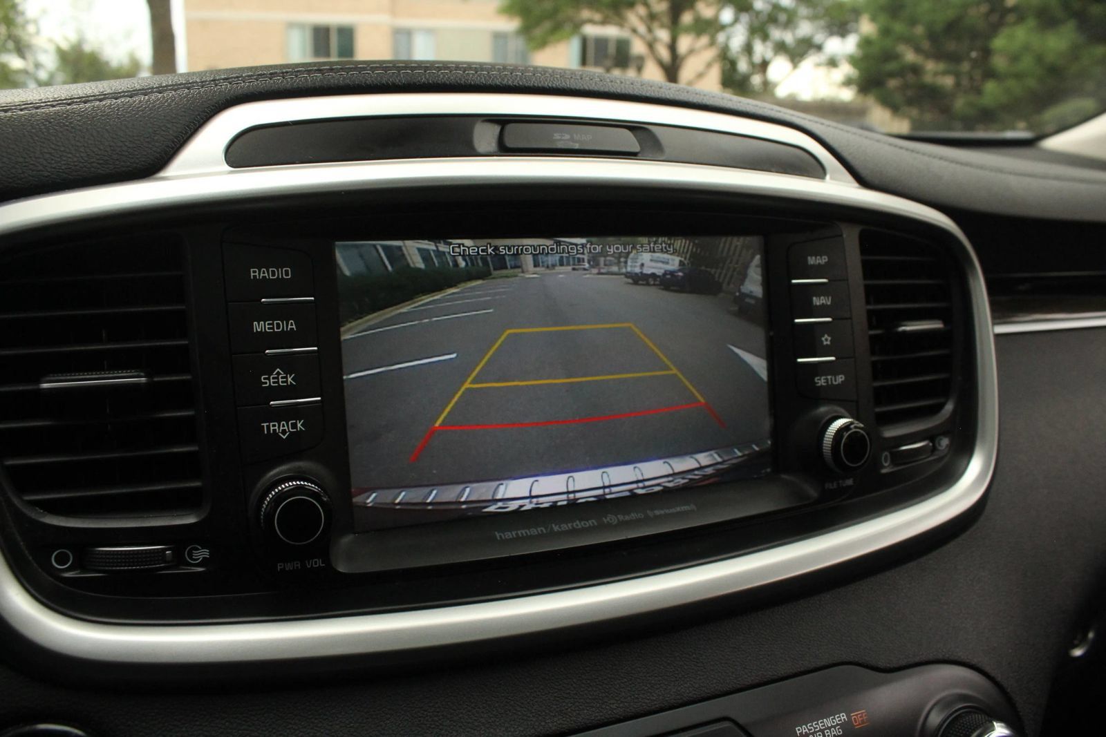 Used 2019 Kia Sorento SX FWD image 36