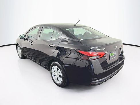 Used 2025 Nissan Versa S FWD image 5