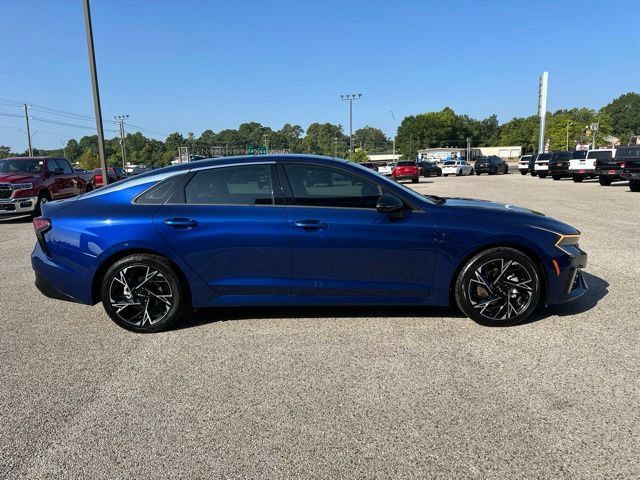 Used 2025 Kia K5 GT-Line w/ GT-Line Premium Package FWD image 4
