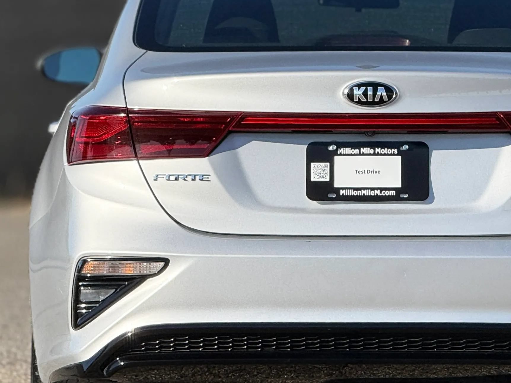Used 2021 Kia Forte LXS FWD image 13