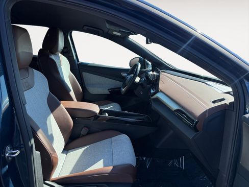 Certified 2023 Volkswagen ID.4 Pro RWD image 19
