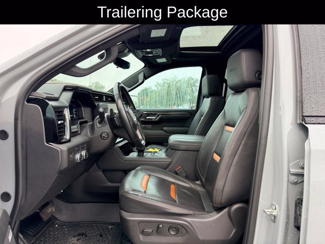 Used 2024 GMC Sierra 1500 AT4 w/ Technology Package AWD/4WD image 8