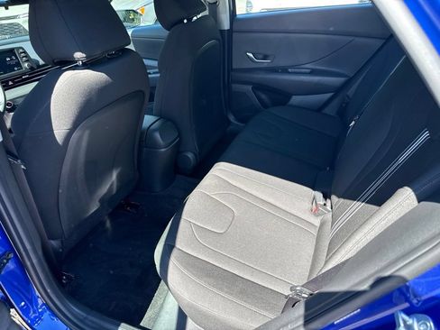 Certified 2023 Hyundai Elantra SEL FWD image 16