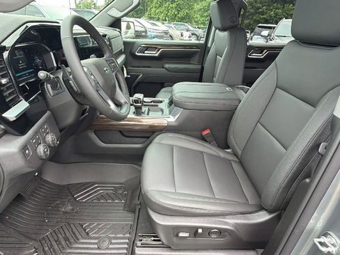 New 2026 Chevrolet Silverado 1500 RST w/ RST All Star Premium Package AWD/4WD image 16