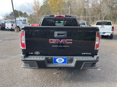 Used 2022 GMC Canyon AT4 image 4