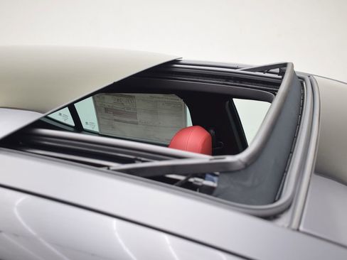 New 2025 Dodge Hornet R/T image 4