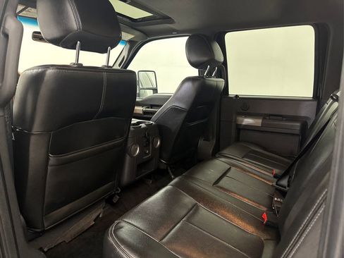 Used 2013 Ford F250 Lariat w/ Lariat Ultimate Pkg AWD/4WD image 40