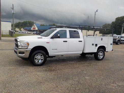 Used 2022 RAM 2500 Tradesman w/ Chrome Appearance Group AWD/4WD image 1
