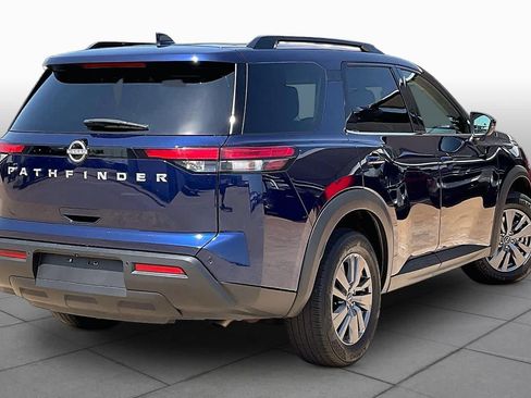 Used 2025 Nissan Pathfinder SV FWD image 13