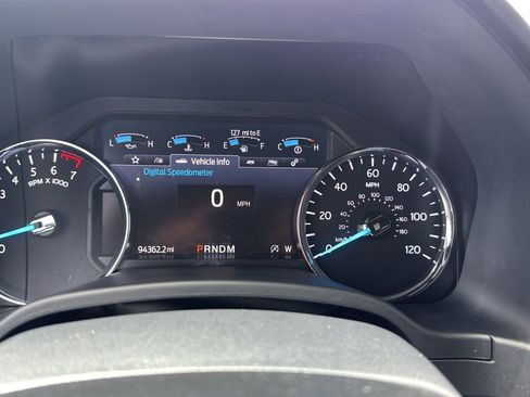 Used 2021 Ford Expedition Limited image 13