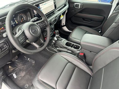 New 2026 Jeep Gladiator Rubicon image 9