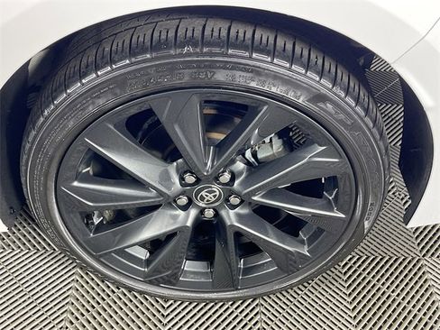 Used 2023 Toyota Corolla SE image 31