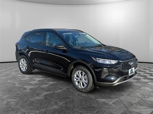 New 2026 Ford Escape Active w/ Active Premium Tech Pack image 7