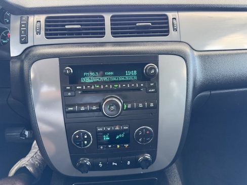 Used 2012 Chevrolet Tahoe LT w/ Suspension Package, Off-Road AWD/4WD image 23