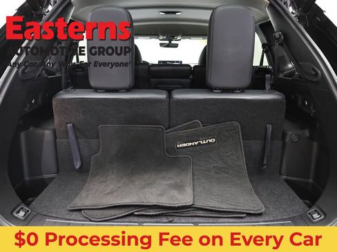 Used 2025 Mitsubishi Outlander SE AWD/4WD image 9