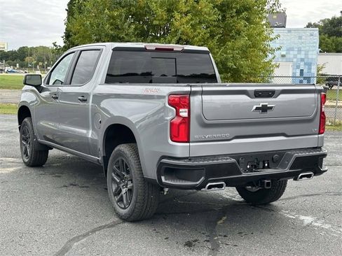 New 2026 Chevrolet Silverado 1500 LT Trail Boss w/ Convenience Package II image 3