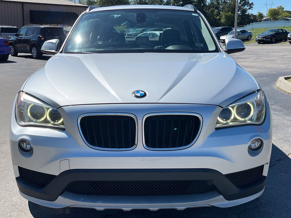 Used 2015 BMW X1 sDrive28i RWD image 3