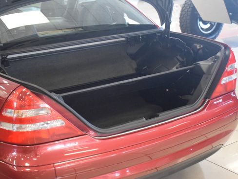 Used 2004 Mercedes-Benz SLK 230 image 36