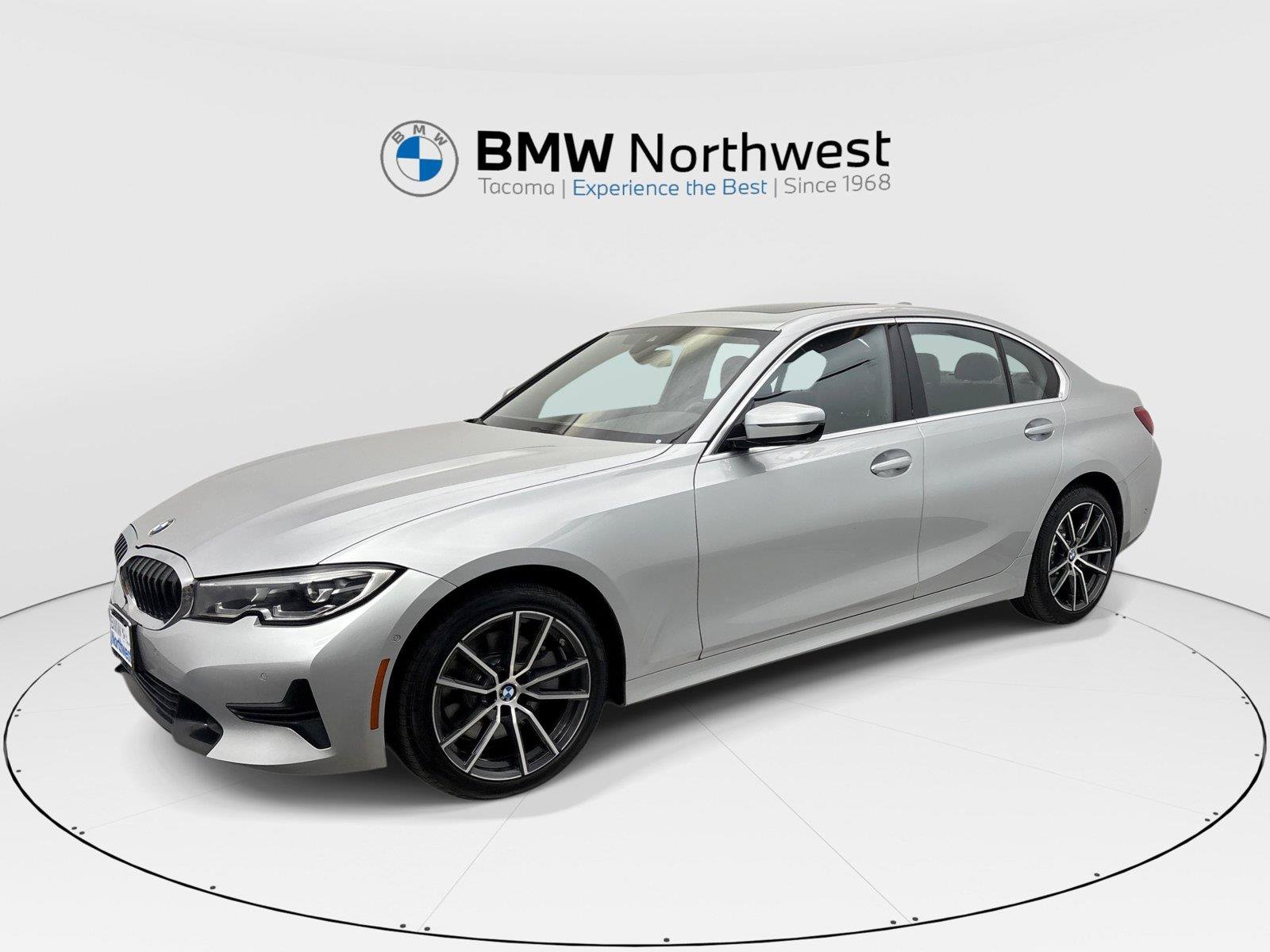 Used 2019 BMW 330i xDrive Sedan w/ Convenience Package AWD/4WD image 1