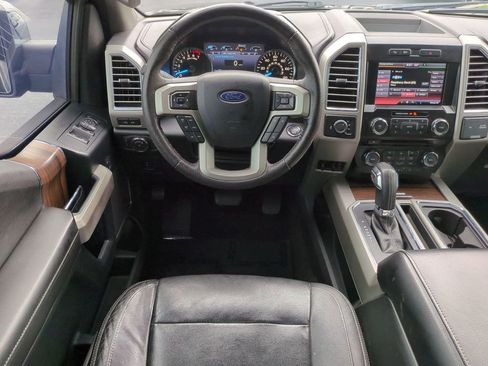 Used 2015 Ford F150 Lariat image 16