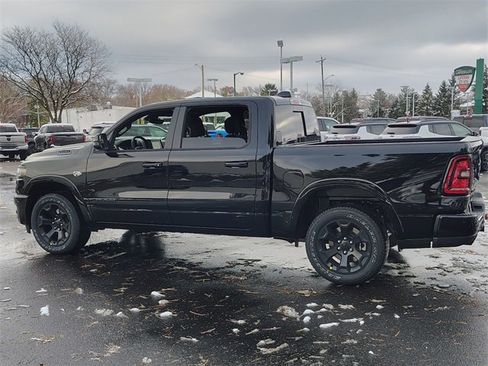 New 2026 RAM 1500 Big Horn w/ Night Edition image 9