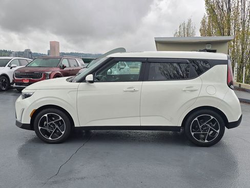 Certified 2023 Kia Soul EX FWD image 8