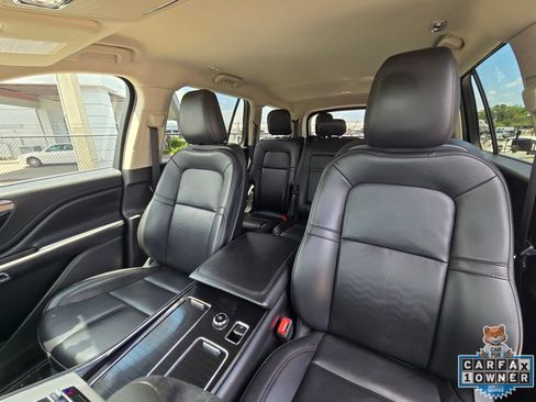 Used 2023 Lincoln Aviator 2WD image 29
