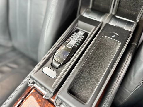 Used 2009 Bentley Continental GTC image 28