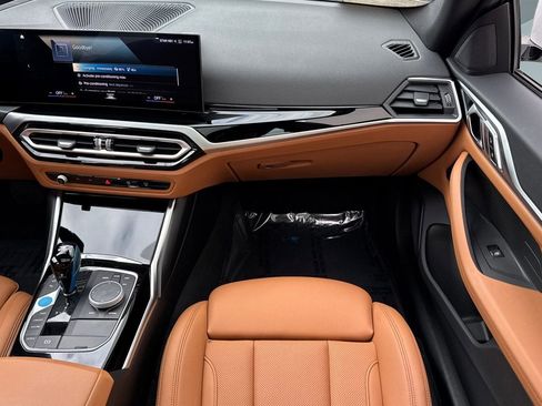 Used 2023 BMW i4 eDrive35 w/ Premium Package image 28