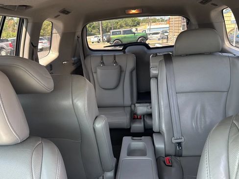 Used 2013 Toyota Highlander Limited AWD/4WD image 12