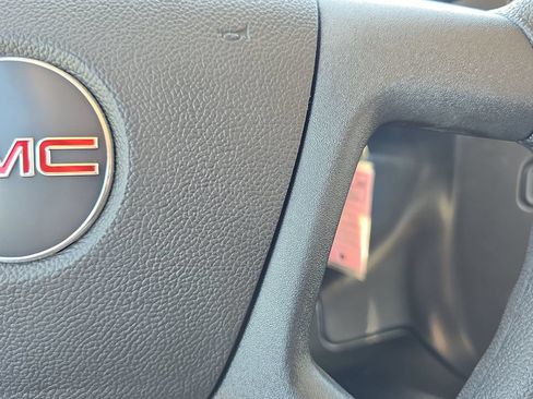 New 2026 GMC Savana 2500 w/ Driver Convenience Package RWD image 18