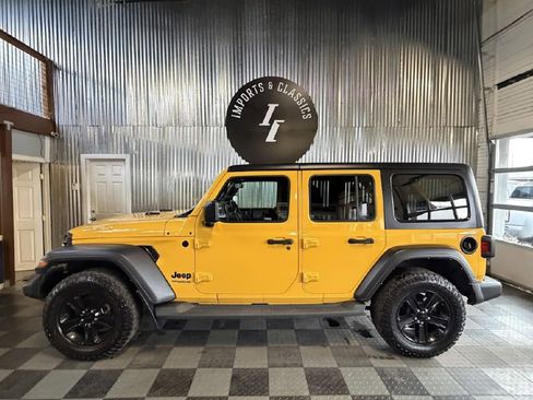Used 2021 Jeep Wrangler Unlimited Sport AWD/4WD image 8