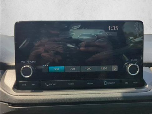 Used 2025 Honda Accord SE image 16